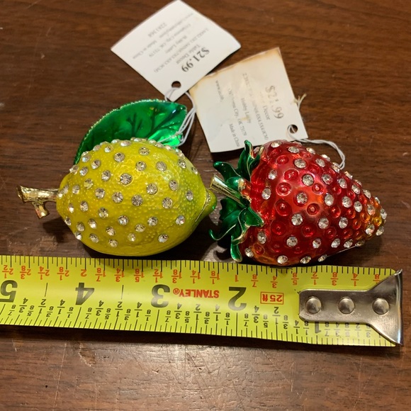 .2 small Decorative Jewelry Boxes - Picture 5 of 16